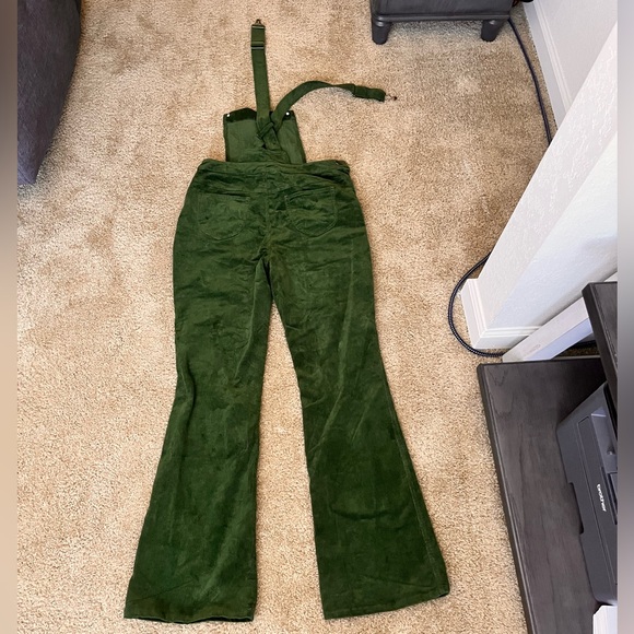 ModCloth Corduroy Overalls - Picture 9 of 10